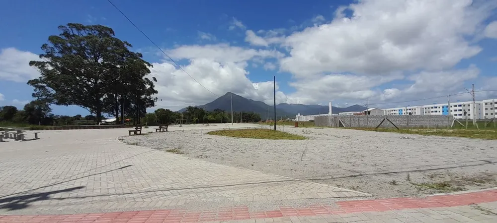 Terreno, 200 m² - Foto 1