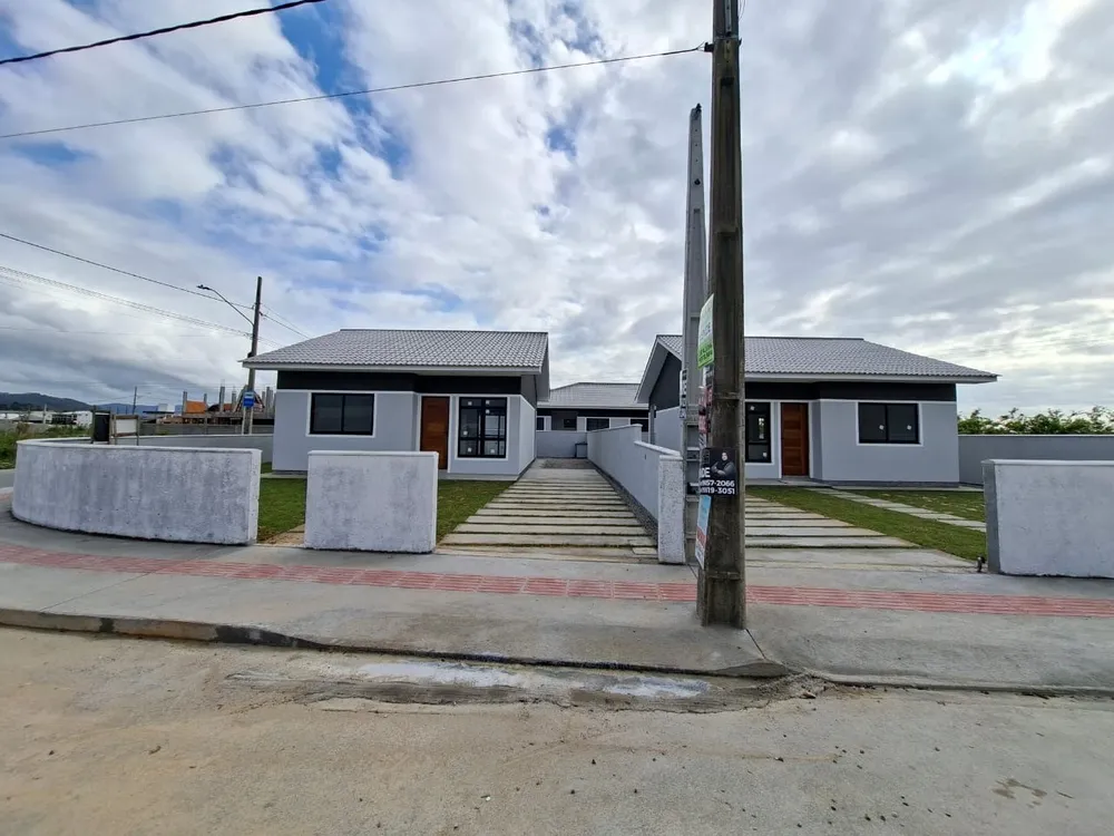 Casa, 2 quartos, 66 m² - Foto 1