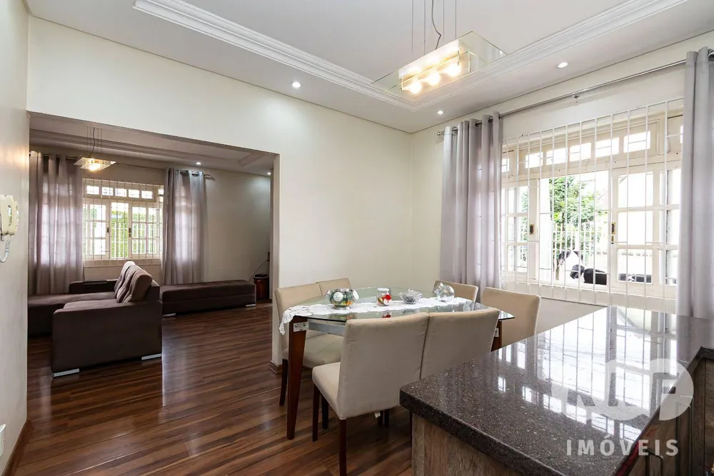 Casa, 5 quartos, 185 m² - Foto 4