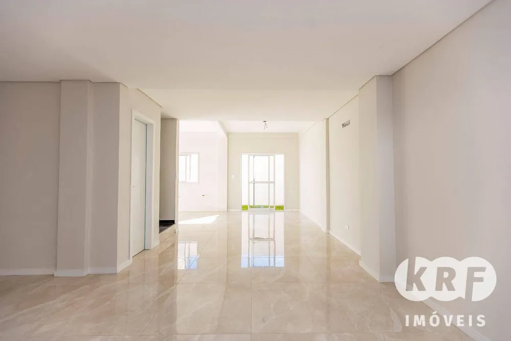 Sobrado, 3 quartos, 186 m² - Foto 2