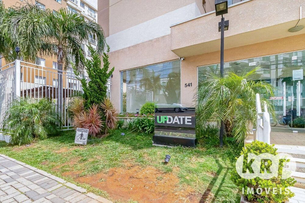 Apartamento à venda com 3 quartos, 87m² - Foto 2