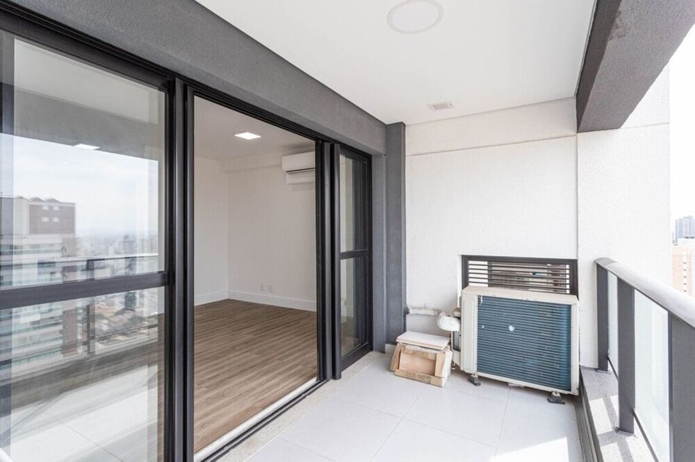 Apartamento à venda com 1 quarto, 37m² - Foto 2