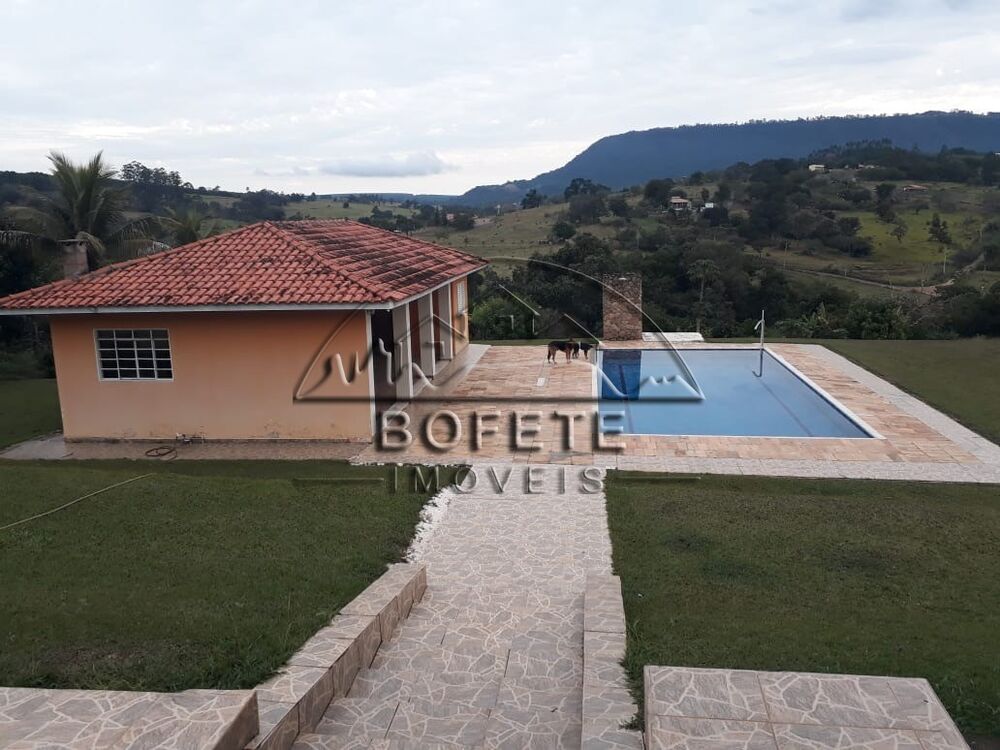 Sítio à venda com 3 quartos, 20000m² - Foto 1