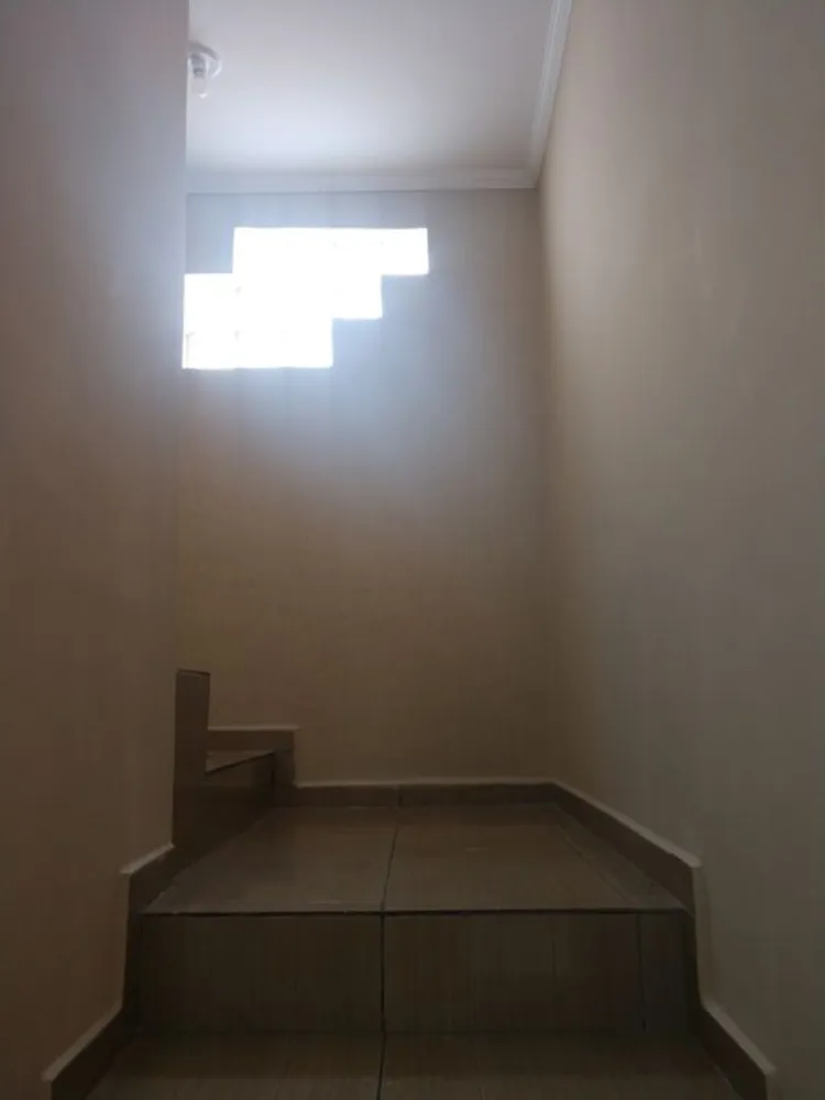 Casa, 3 quartos, 195 m² - Foto 1