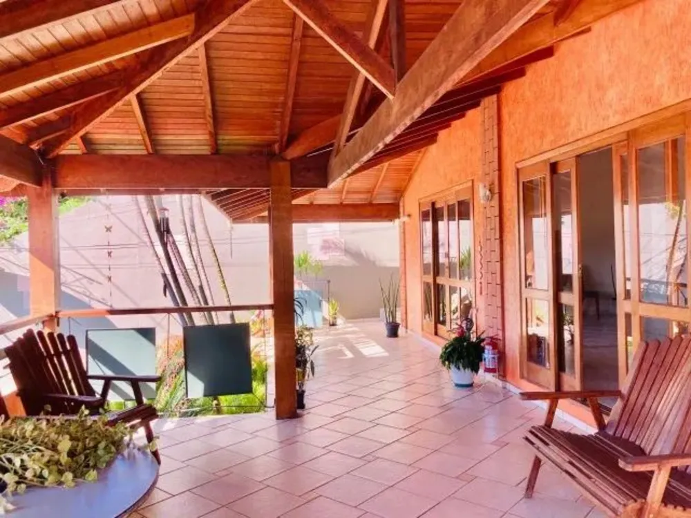 Casa, 5 quartos - Foto 1