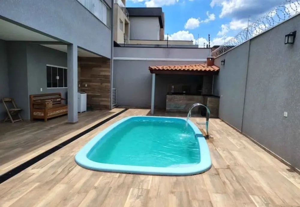 Casa, 3 quartos, 350 m² - Foto 1