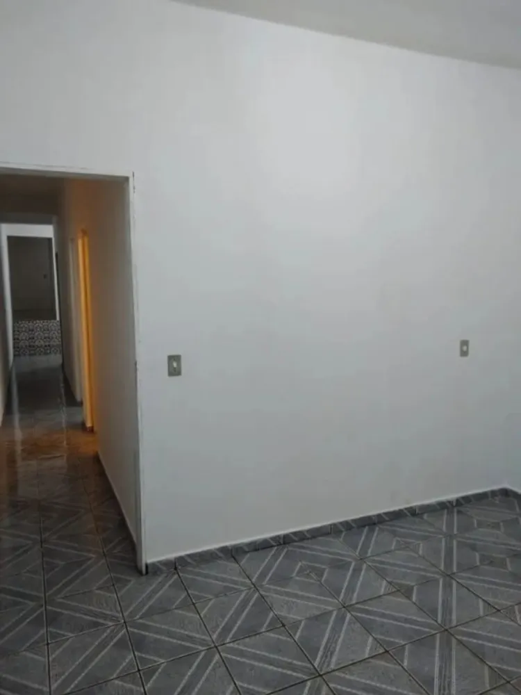 Casa, 3 quartos, 220 m² - Foto 2