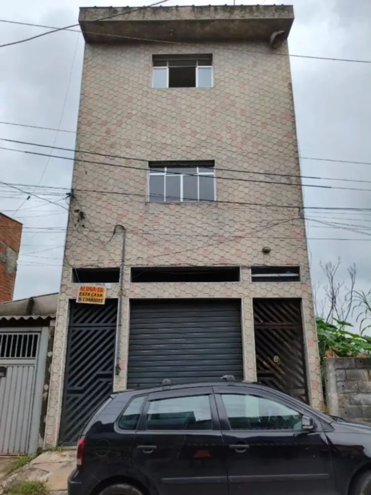 Casa, 3 quartos, 220 m² - Foto 1
