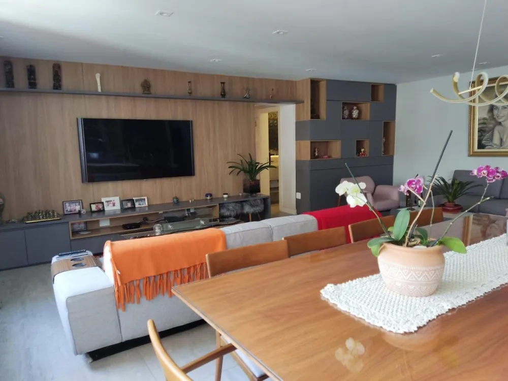 Apartamento, 3 quartos, 121 m² - Foto 2