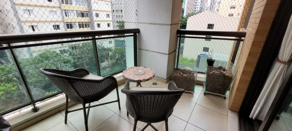 Apartamento, 3 quartos, 228 m² - Foto 1