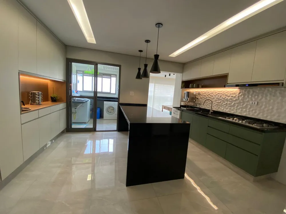 Apartamento, 4 quartos, 183 m² - Foto 8