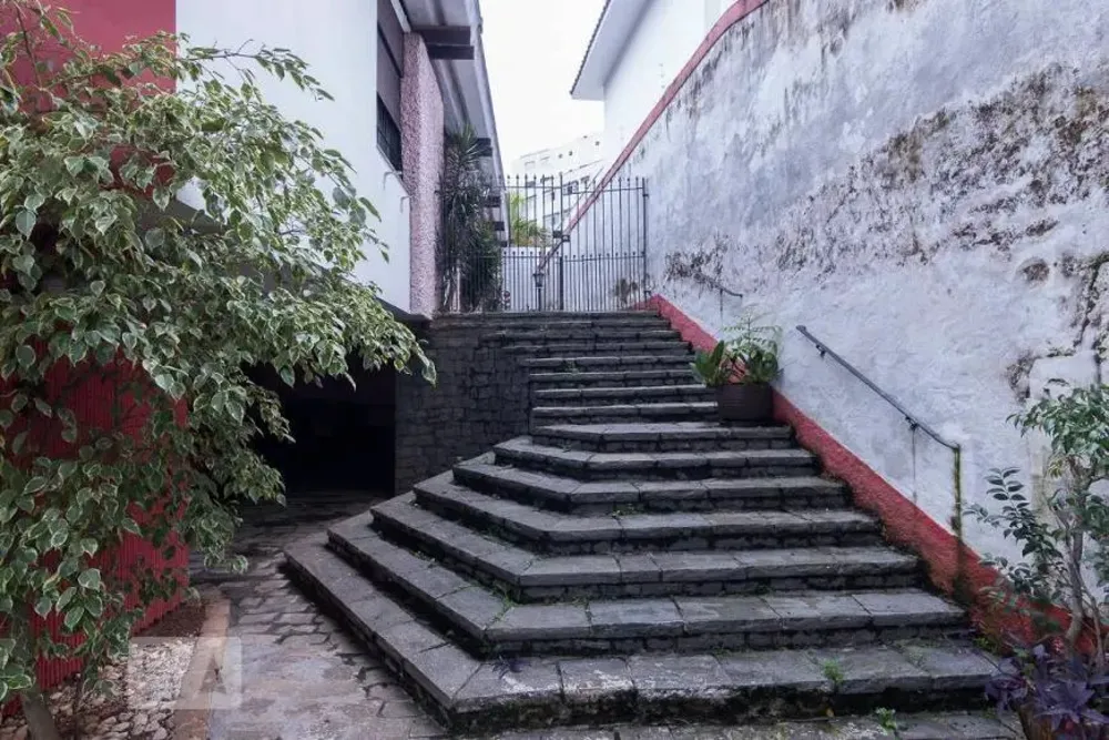 Casa, 4 quartos, 340 m² - Foto 2