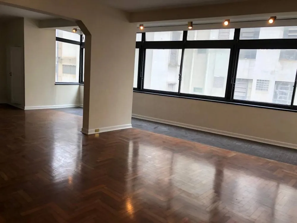 Apartamento, 3 quartos, 310 m² - Foto 1
