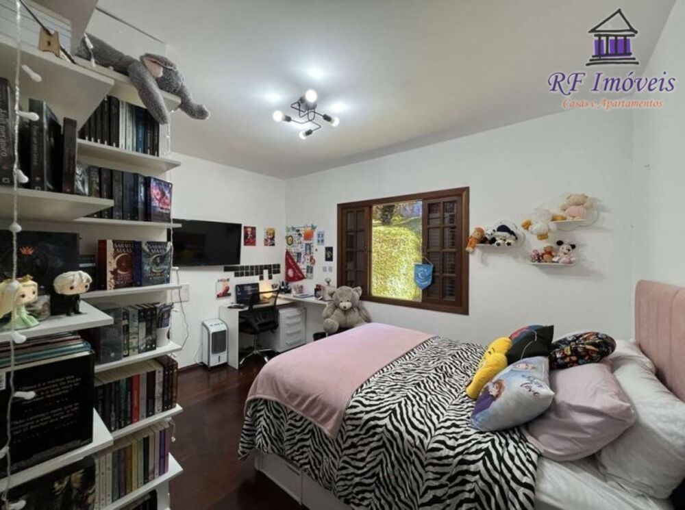 Casa, 4 quartos, 1459 m² - Foto 6