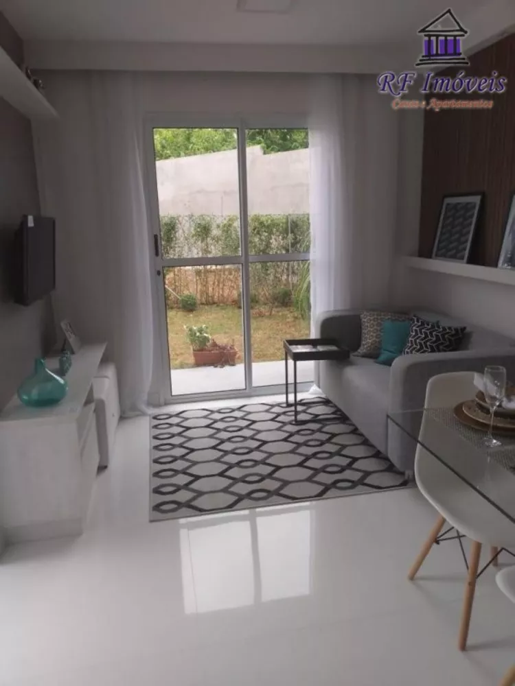 Sobrado à venda com 2 quartos, 58m² - Foto 1