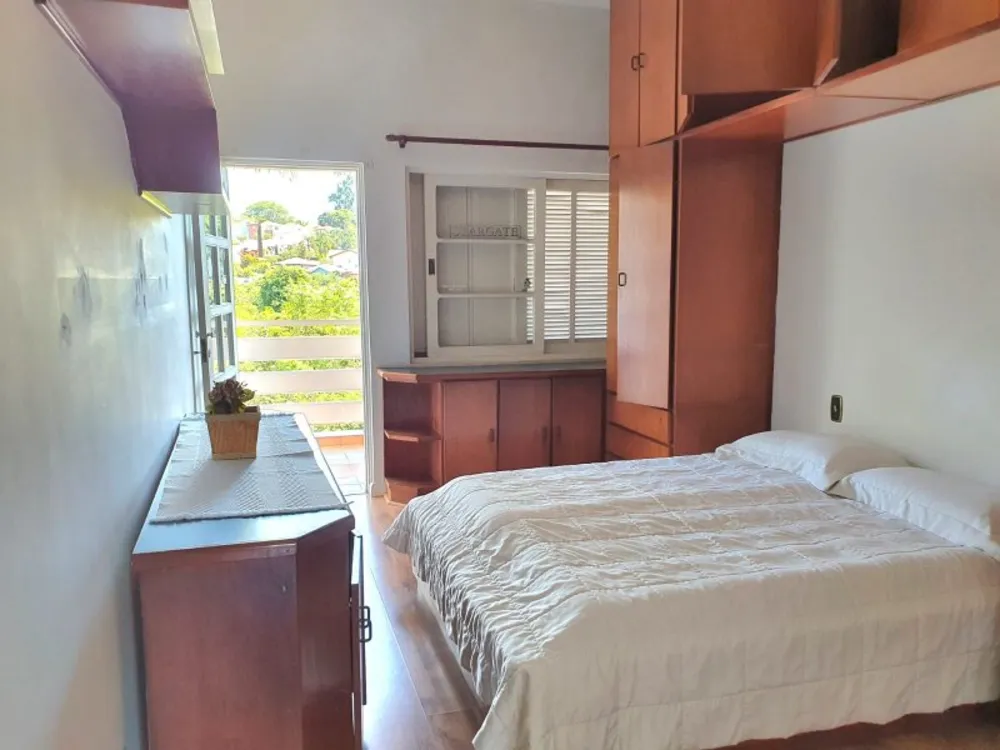 Casa, 3 quartos, 360 m² - Foto 11