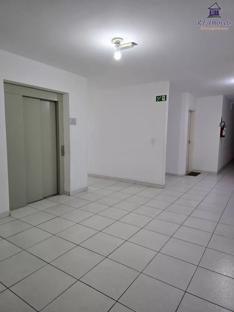 Apartamento à venda com 2 quartos, 50m² - Foto 2