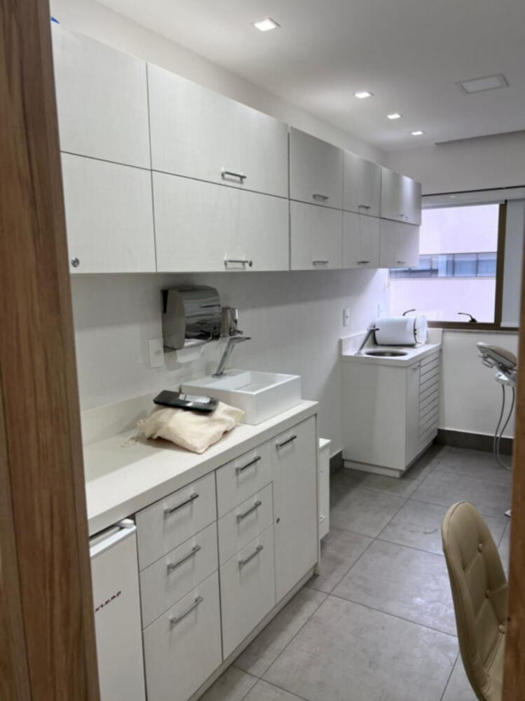 Prédio Inteiro à venda com 1 quarto, 25m² - Foto 2