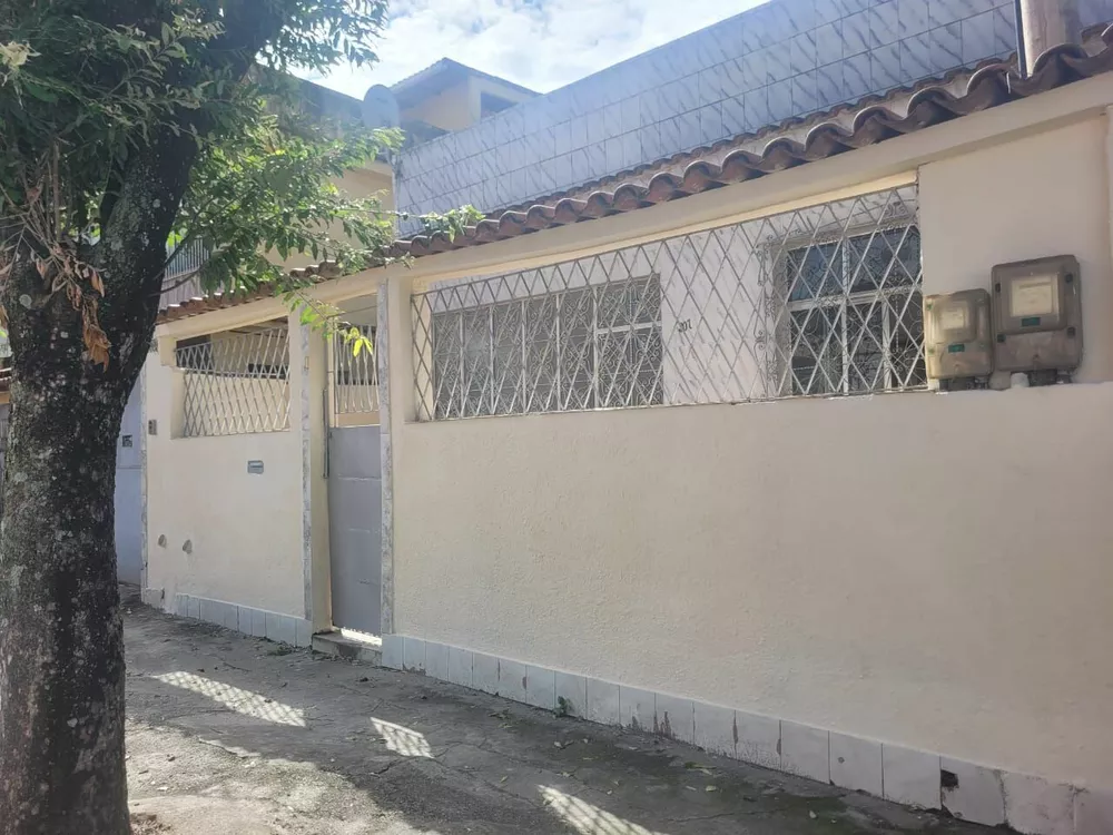 Casa, 2 quartos, 80 m² - Foto 1