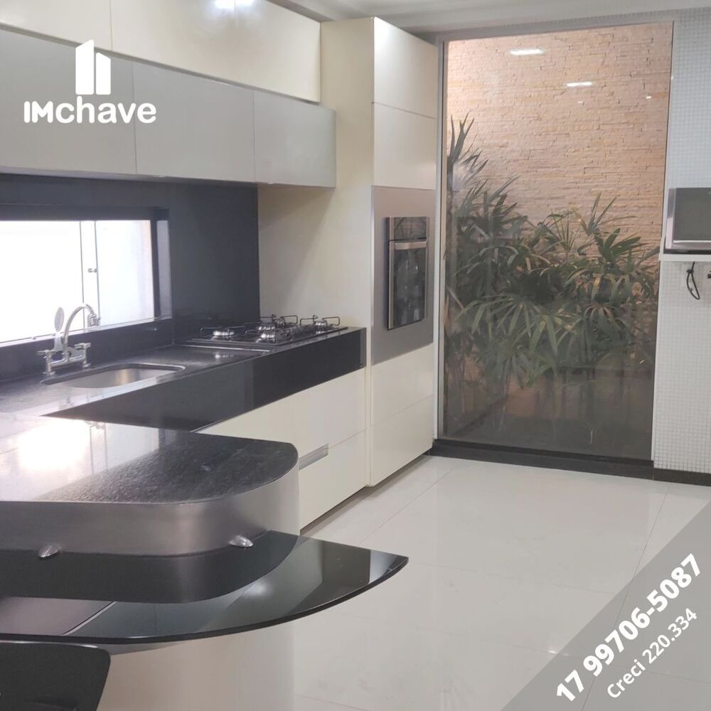 Casa à venda com 4 quartos - Foto 1