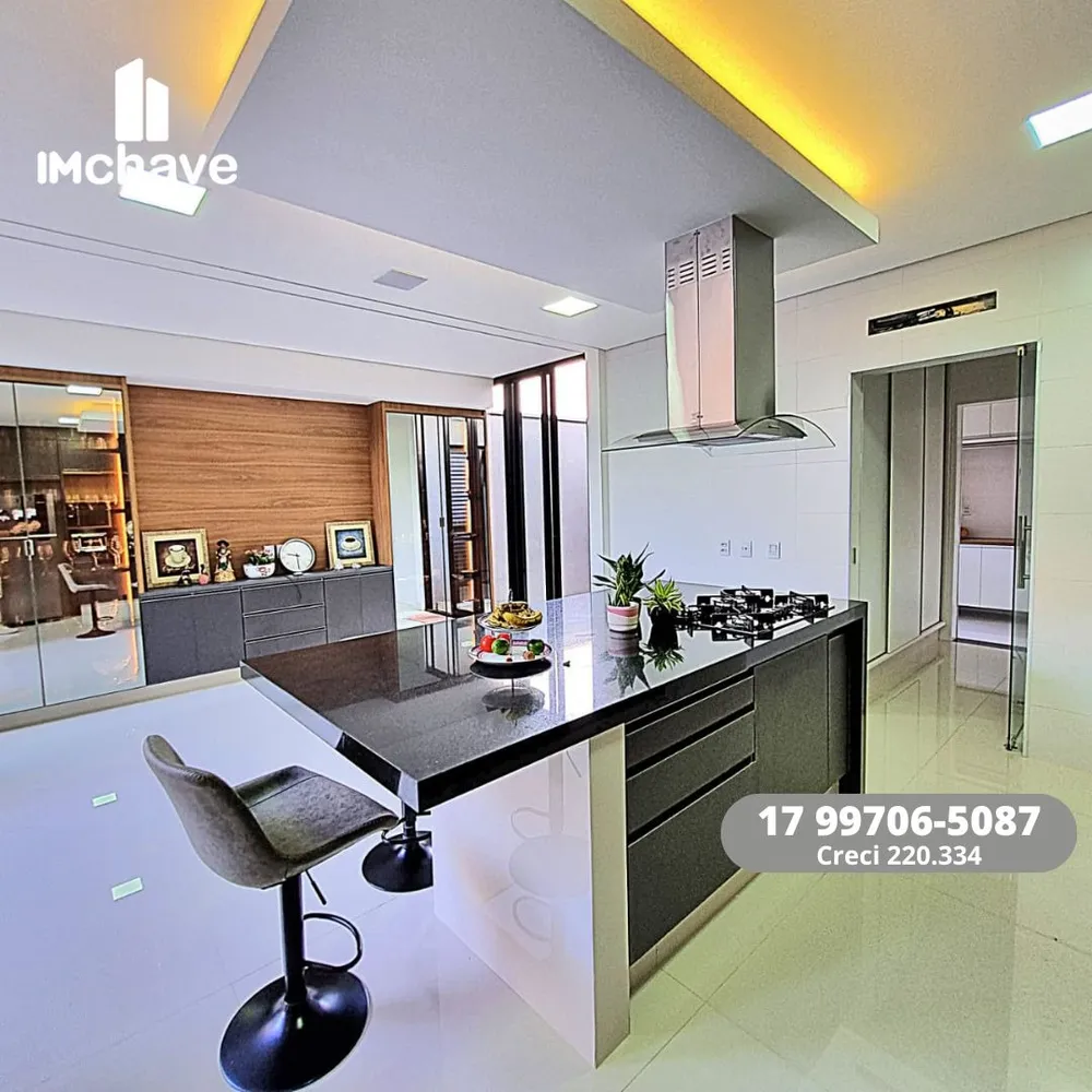 Casa, 3 quartos, 205 m² - Foto 13