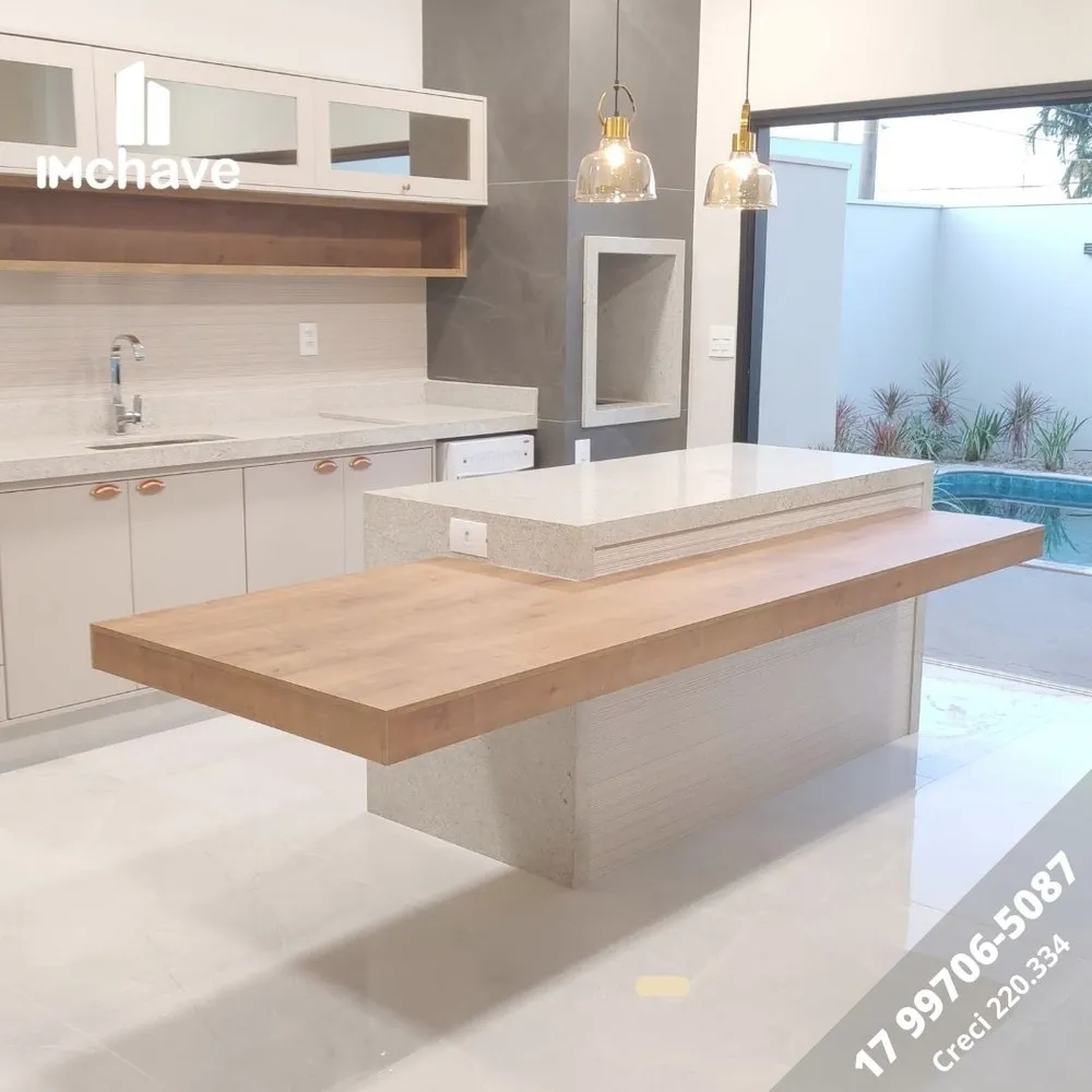 Casa, 3 quartos, 210 m² - Foto 1