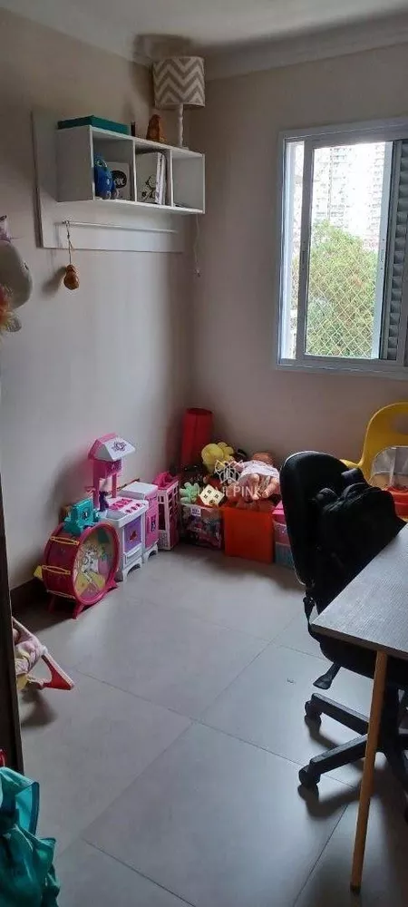 Apartamento à venda com 3 quartos, 75m² - Foto 9