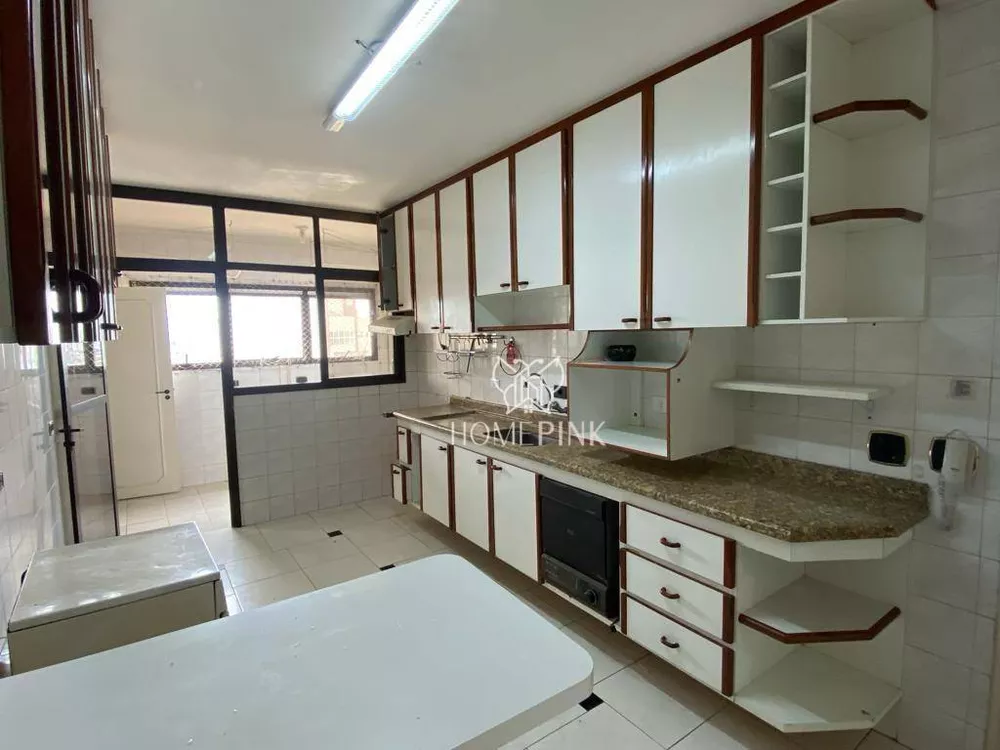 Apartamento à venda com 3 quartos, 130m² - Foto 10