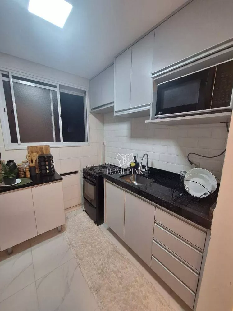 Apartamento à venda com 2 quartos, 38m² - Foto 2