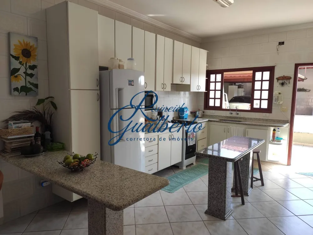 Casa, 3 quartos, 241 m² - Foto 9