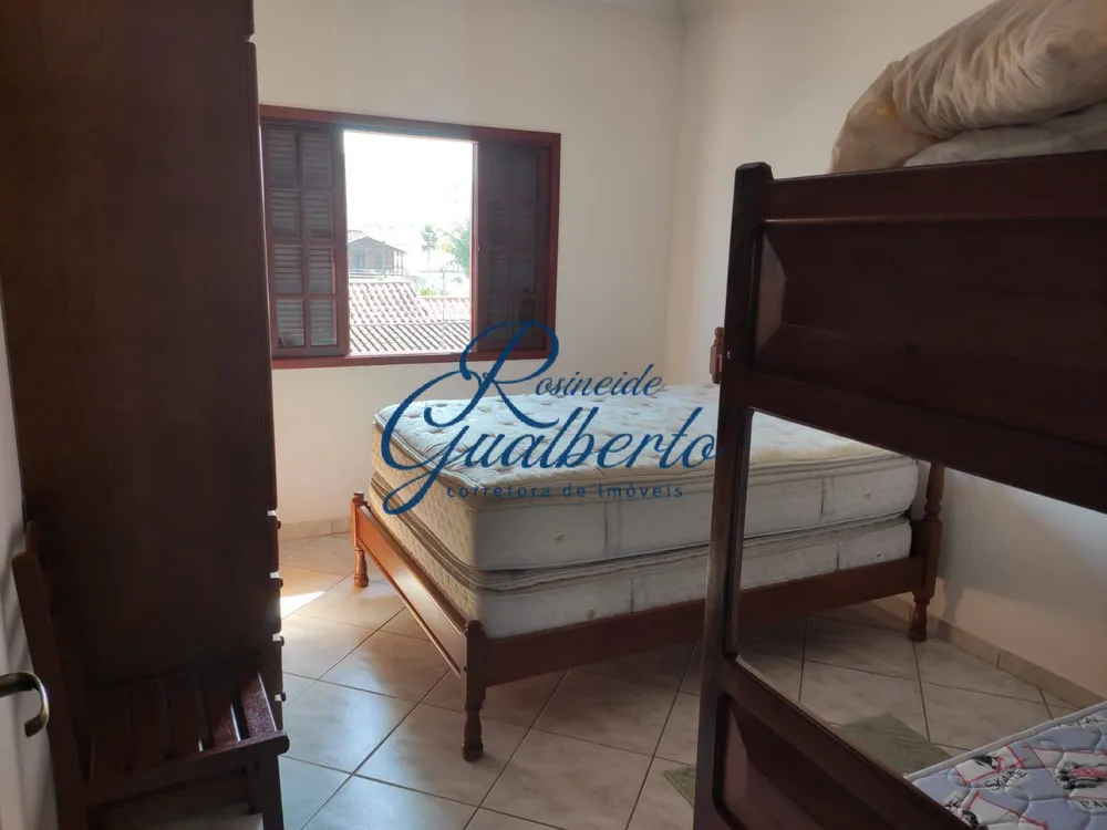 Casa, 3 quartos, 241 m² - Foto 13