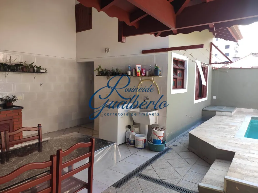 Casa, 3 quartos, 241 m² - Foto 8