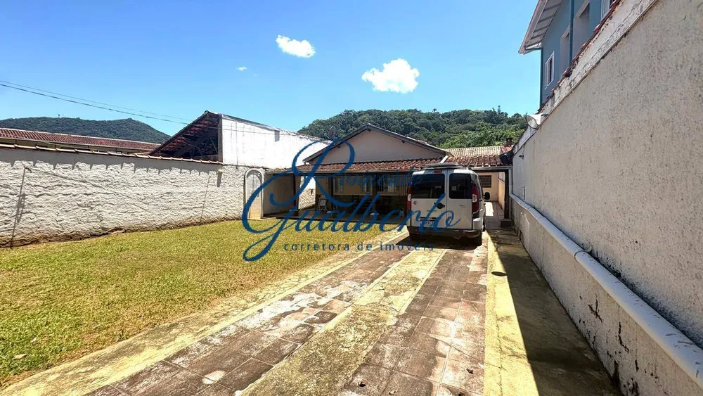 Casa, 3 quartos, 129 m² - Foto 2