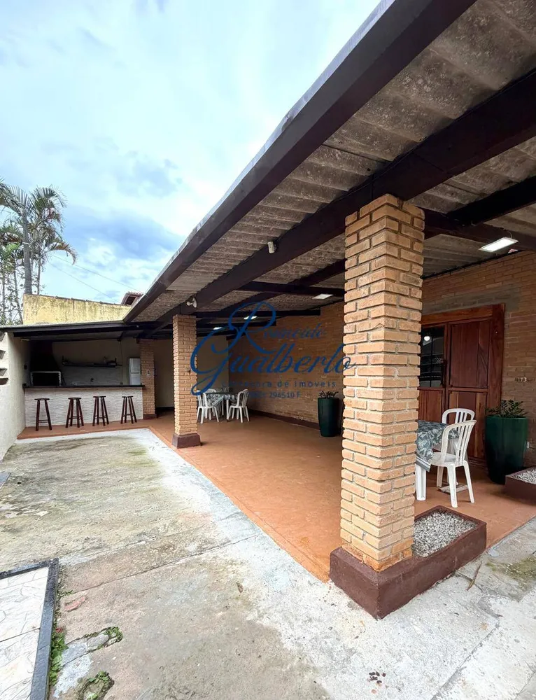 Casa, 4 quartos, 200 m² - Foto 1