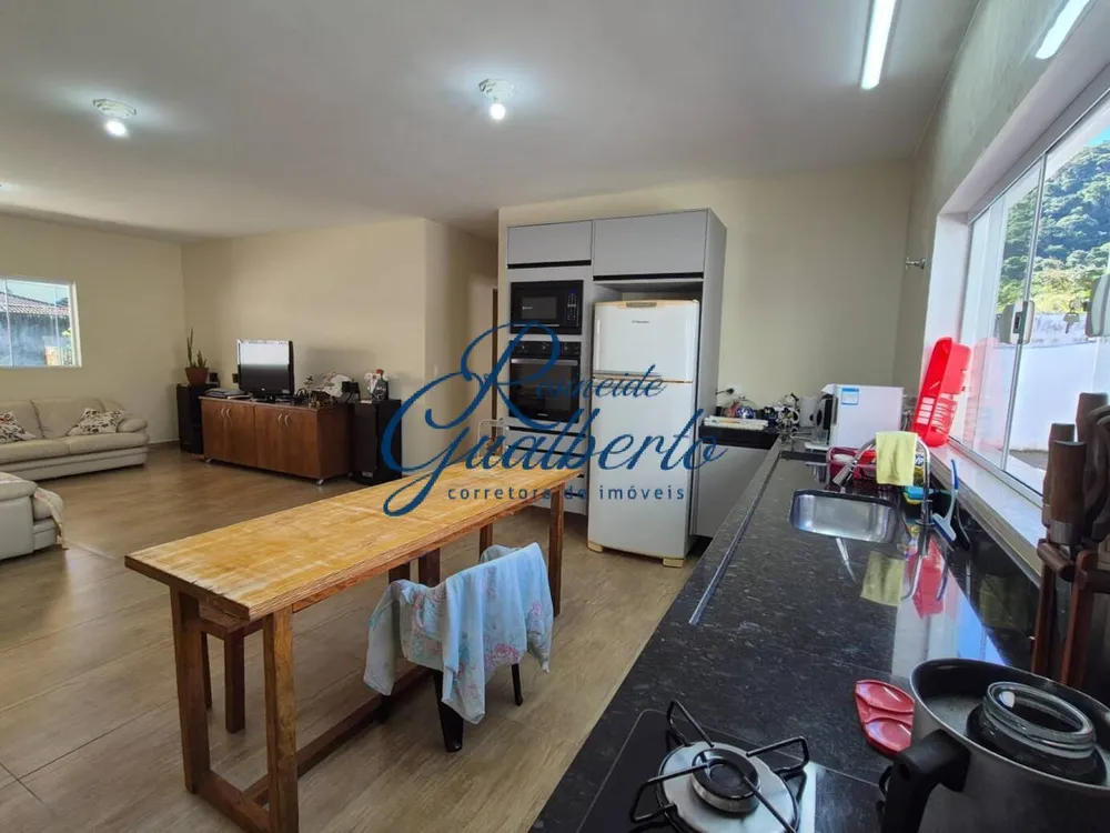 Casa, 2 quartos, 161 m² - Foto 4