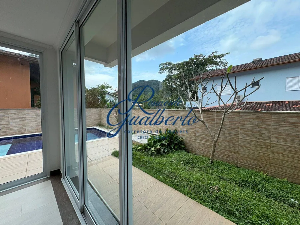 Casa, 5 quartos, 402 m² - Foto 1