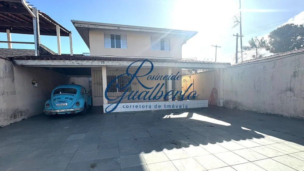 Casa, 3 quartos, 253 m² - Foto 1