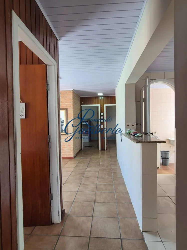 Casa, 4 quartos, 236 m² - Foto 4
