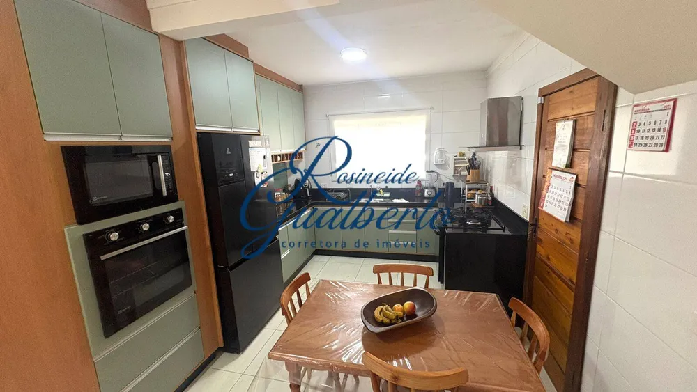 Casa, 3 quartos, 126 m² - Foto 1