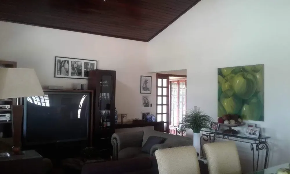 Chácara, 3 quartos, 2340 m² - Foto 2