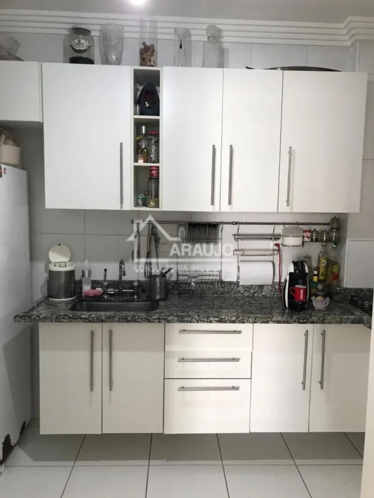 Apartamento, 3 quartos, 96 m² - Foto 2