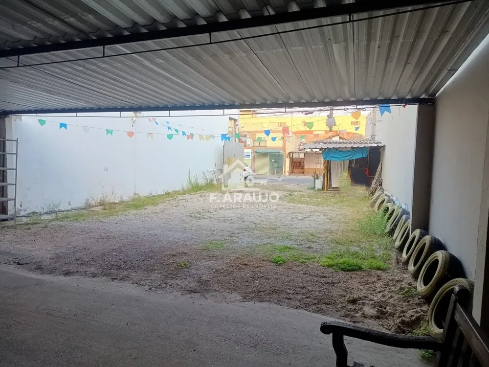 Loteamento e Condomínio, 220 m² - Foto 1