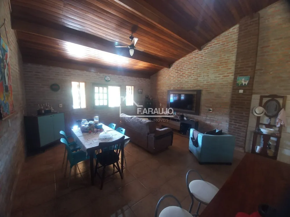 Chácara, 2 quartos, 3285 m² - Foto 7