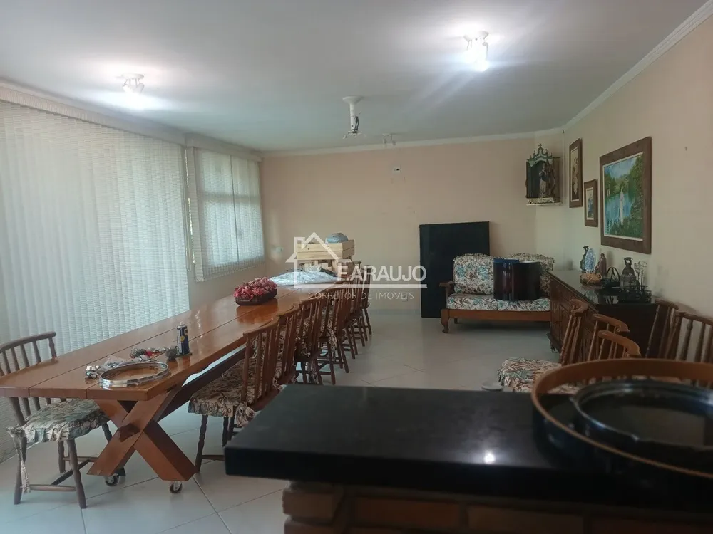 Casa, 4 quartos, 559 m² - Foto 2