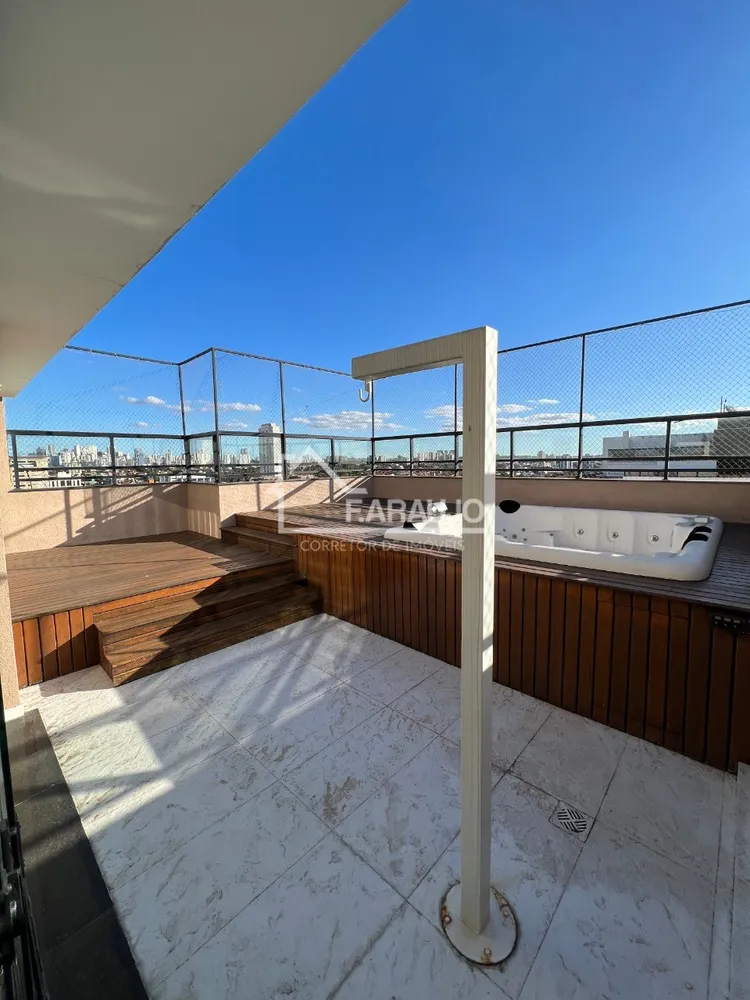 Cobertura, 3 quartos, 244 m² - Foto 4