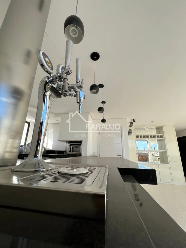 Cobertura, 3 quartos, 244 m² - Foto 12