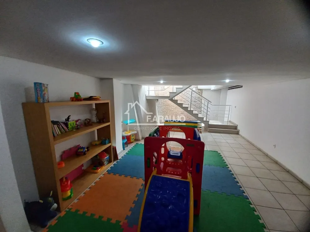 Apartamento, 3 quartos, 123 m² - Foto 2