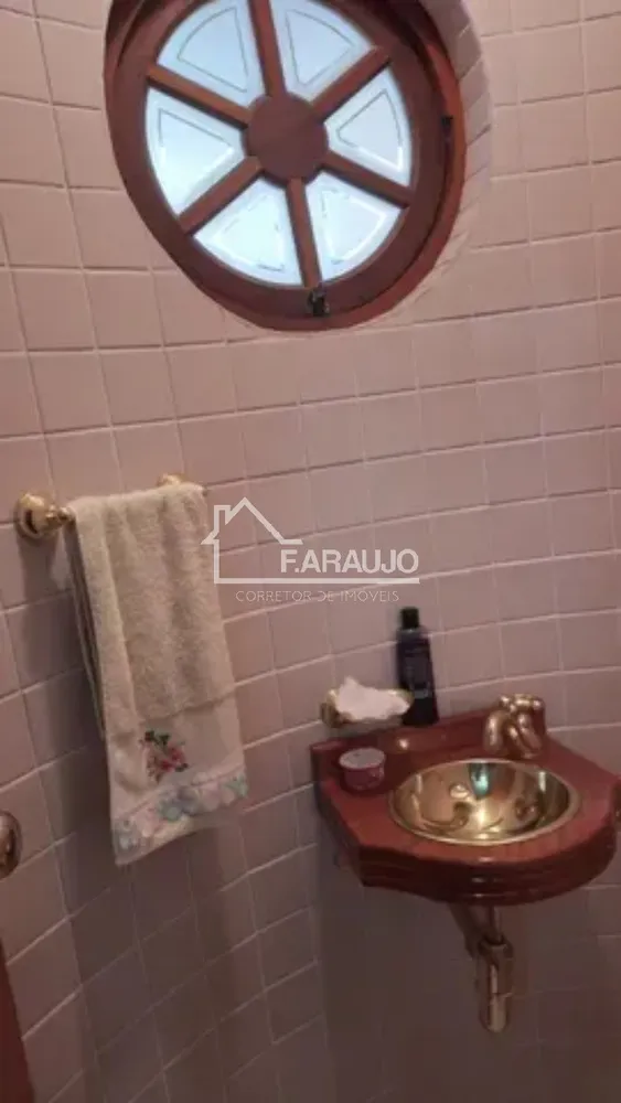 Casa, 3 quartos, 200 m² - Foto 10