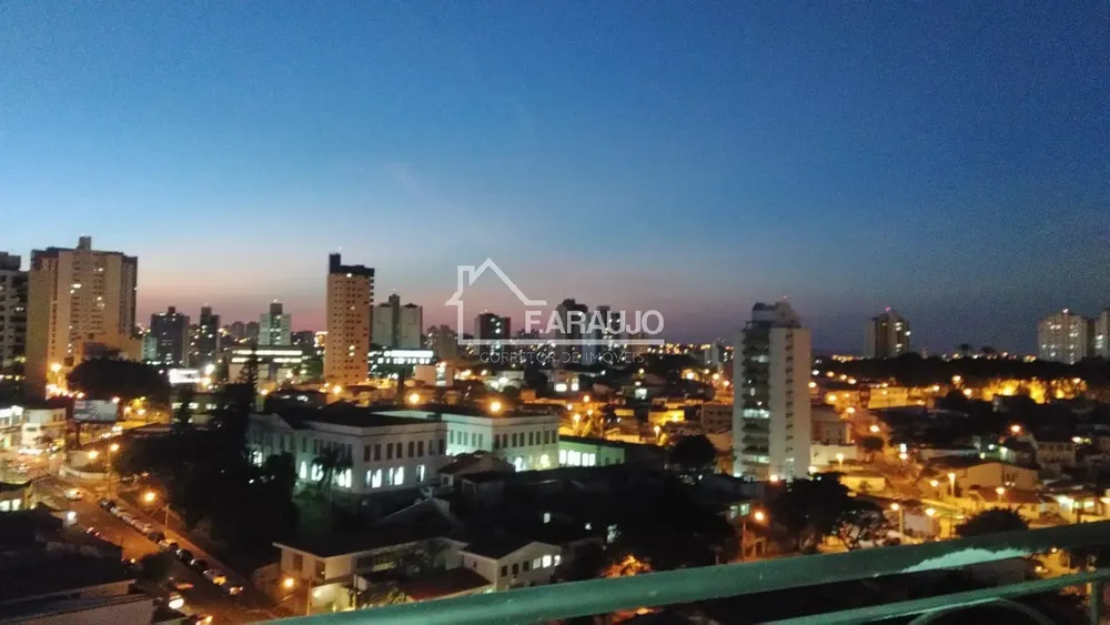 Apartamento, 3 quartos, 185 m² - Foto 2