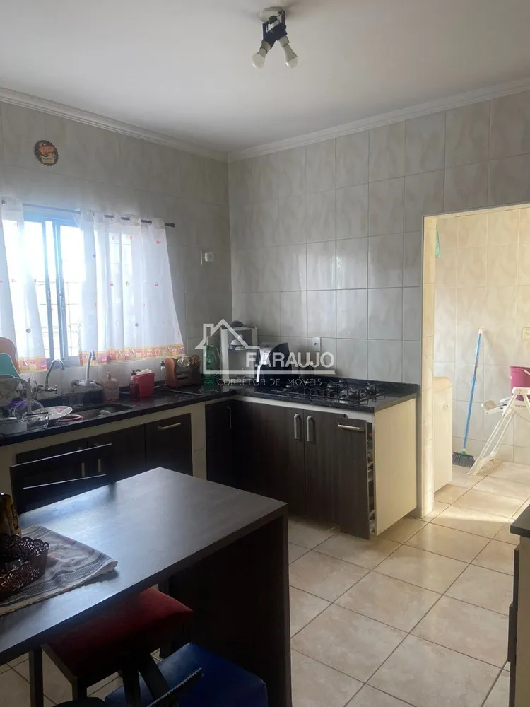 Casa, 2 quartos, 187 m² - Foto 12